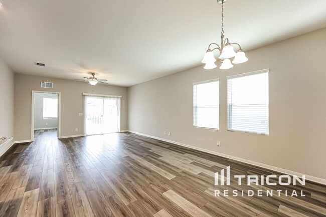 Building Photo - 7426 Boa Holw