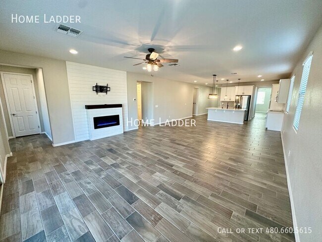 Building Photo - 24135 Corn St