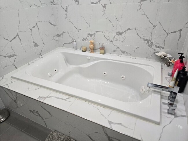 Building Photo - 38811 Tandika Trail N