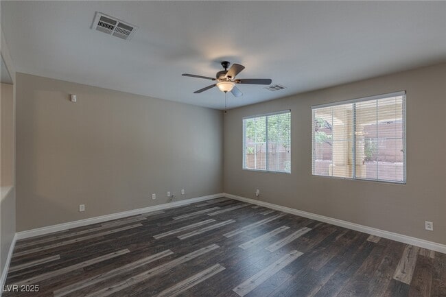 Building Photo - 145 Staplehurst Ave