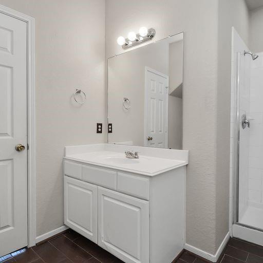 Building Photo - 2723 Oak Ridge Park Dr