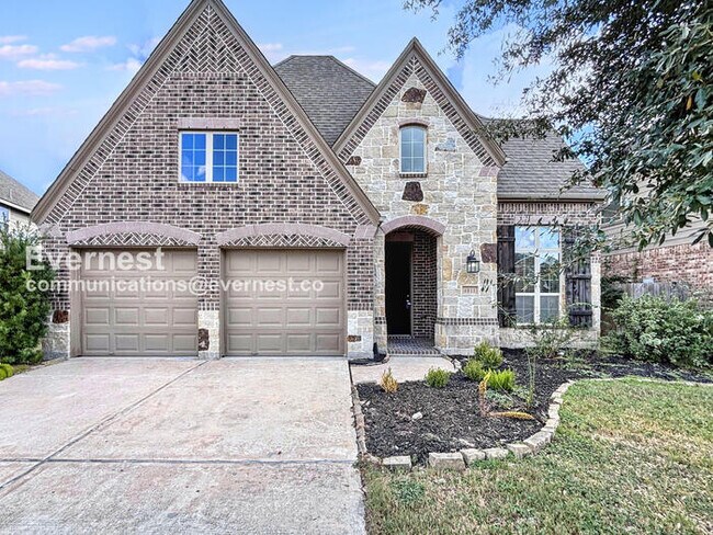 Primary Photo - 4811 Sunset Park Ln