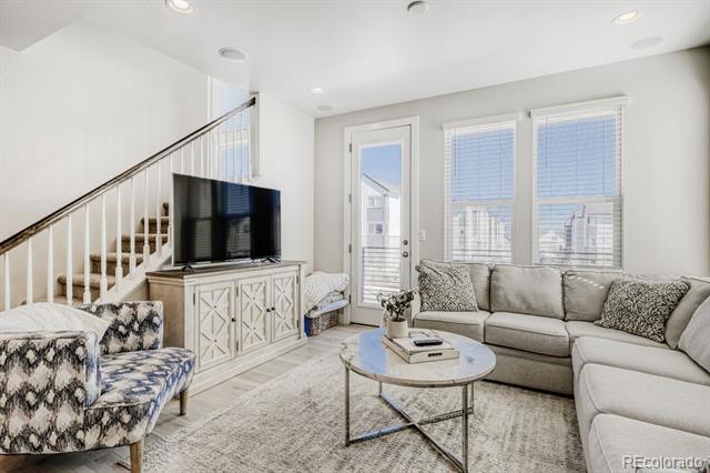 Building Photo - 5377 Quail St