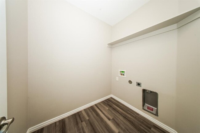 Building Photo - 2516 Colby Ct