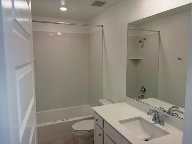 Building Photo - 3501 Eventide Ave