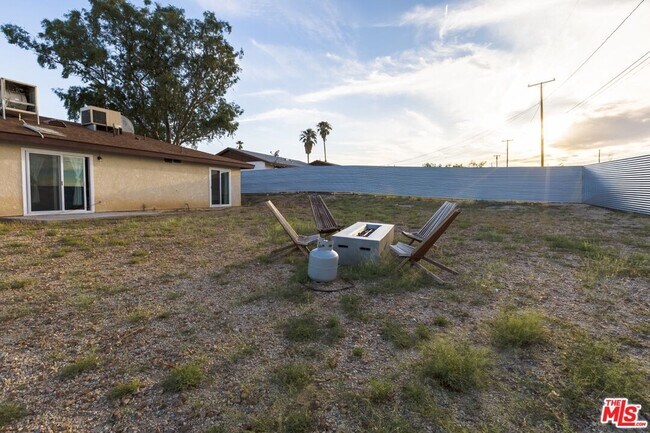 Building Photo - 71658 Cactus Dr