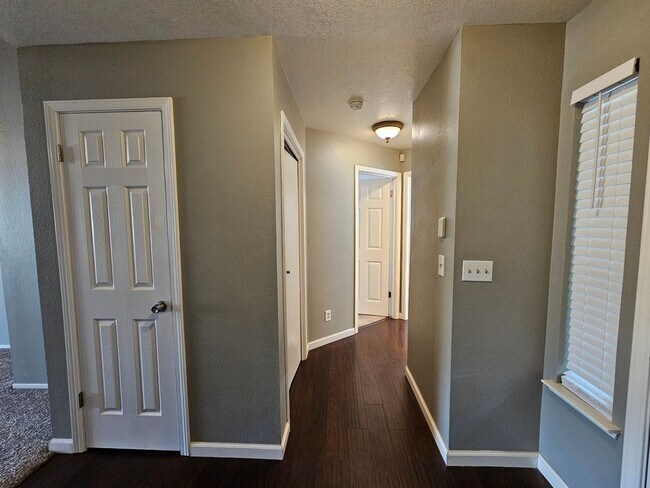 Building Photo - 221 Rector Ln