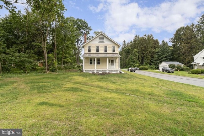 Building Photo - 129 Bortondale Rd