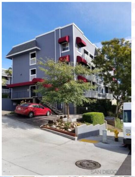 Building Photo - 3760 Florida St