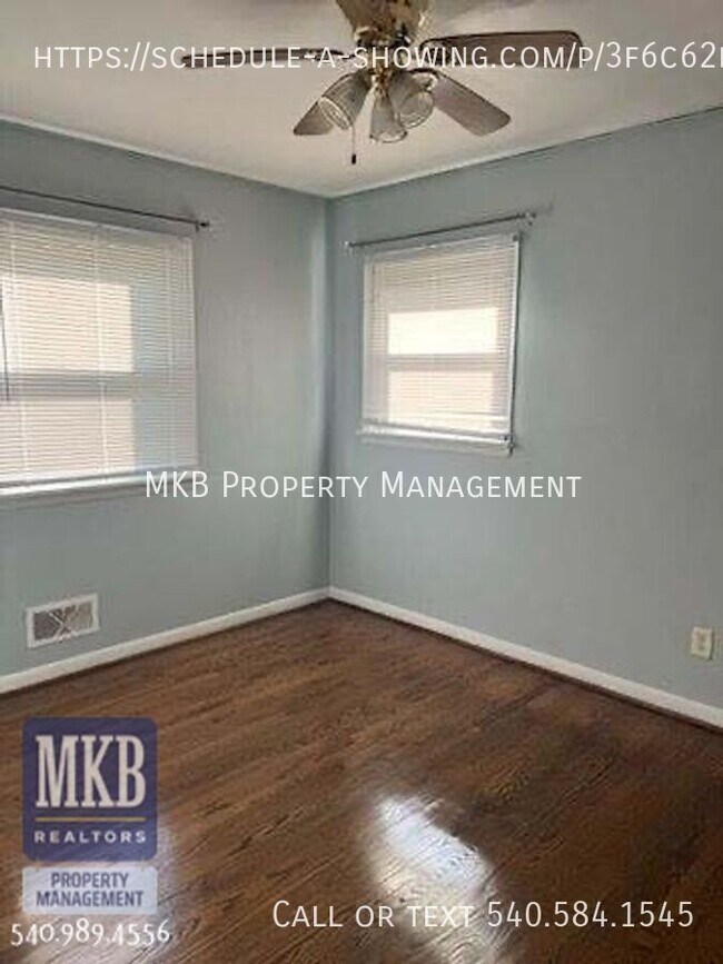 Building Photo - 3158 Galloway Dr