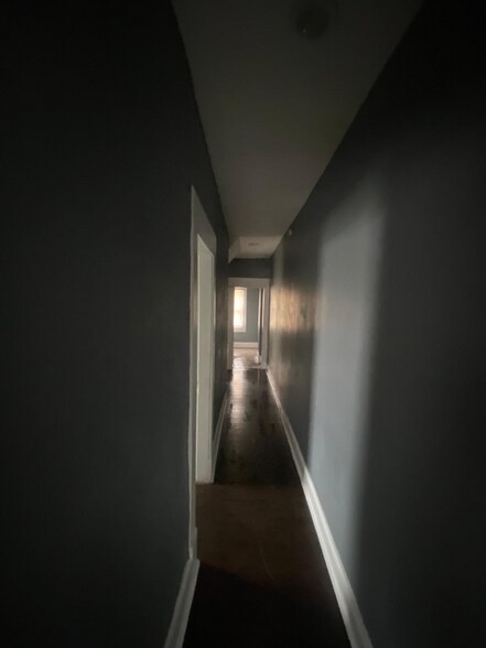 Building Photo - 422-424 Jefferson Ave