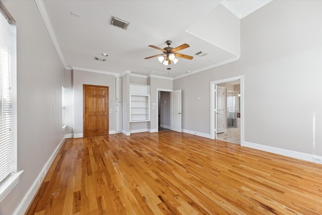 Building Photo - 3808 Glen Arbor Dr