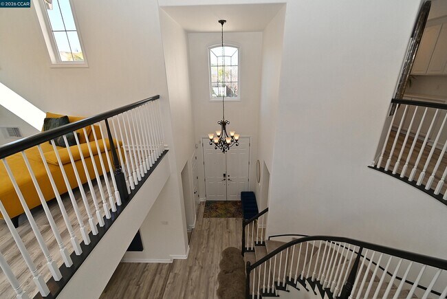 Building Photo - 829 Deer Spring Cir