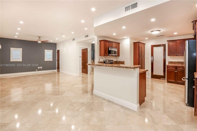 Building Photo - 11064 SW 79th Path