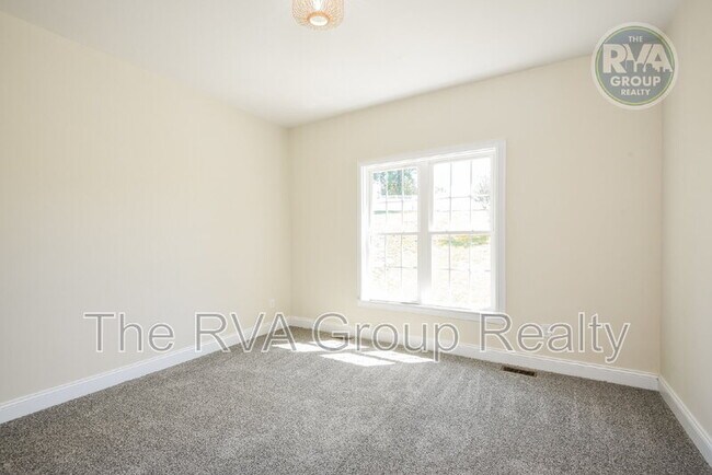 Building Photo - 111 Wilkshire Ct