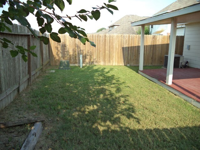 Building Photo - 13030 Maile Park Dr