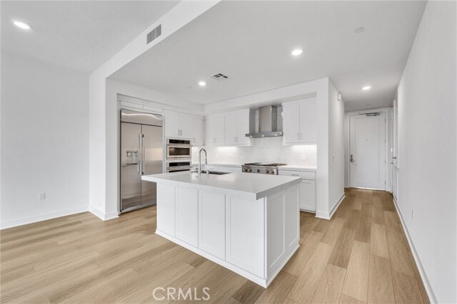 Building Photo - 2209 Rivington