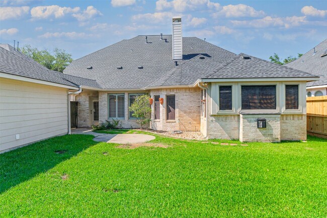 Building Photo - 12411 Santiago Cove Ln