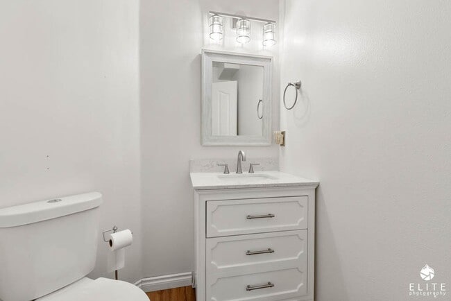 Building Photo - 4 Bedroom | 2.5 Bathroom | Garage - Conven...
