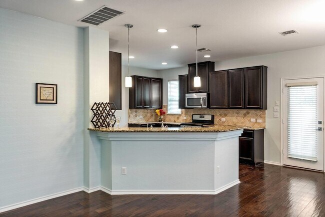 Building Photo - 404 Buttercup Creek Blvd