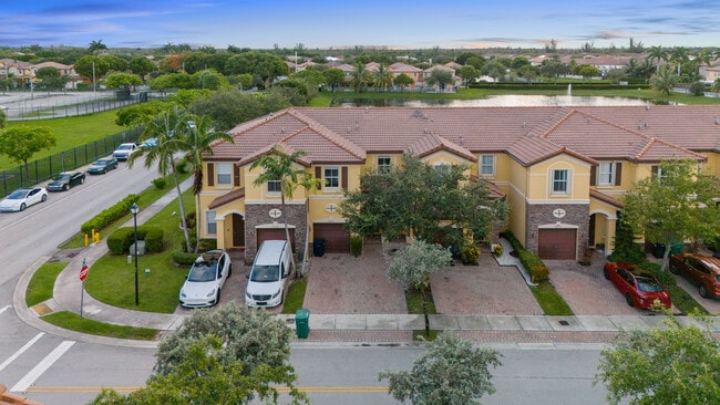 Building Photo - 8618 NW 113th Ct