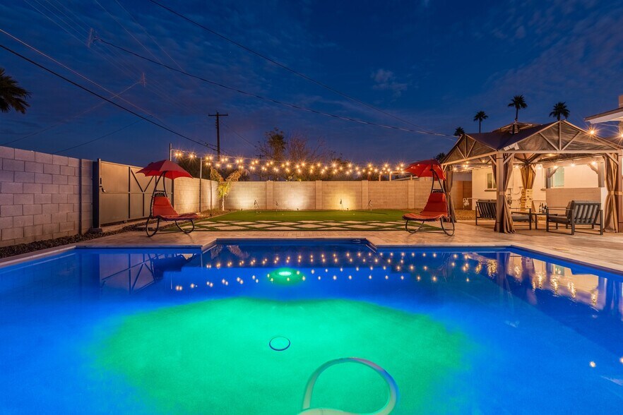 Building Photo - 7902 E Latham St