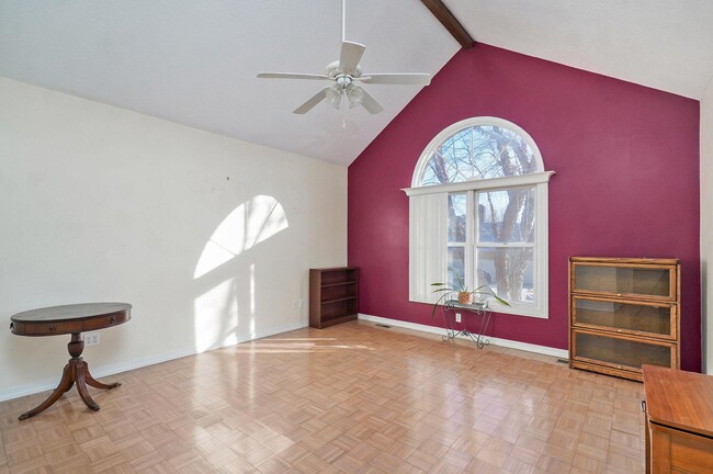 master bedroom - its going to be repainted all one color - 4907 S Buckingham Ln