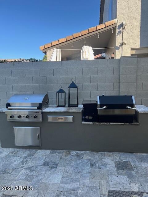 Building Photo - 7518 E Glenn Moore Rd