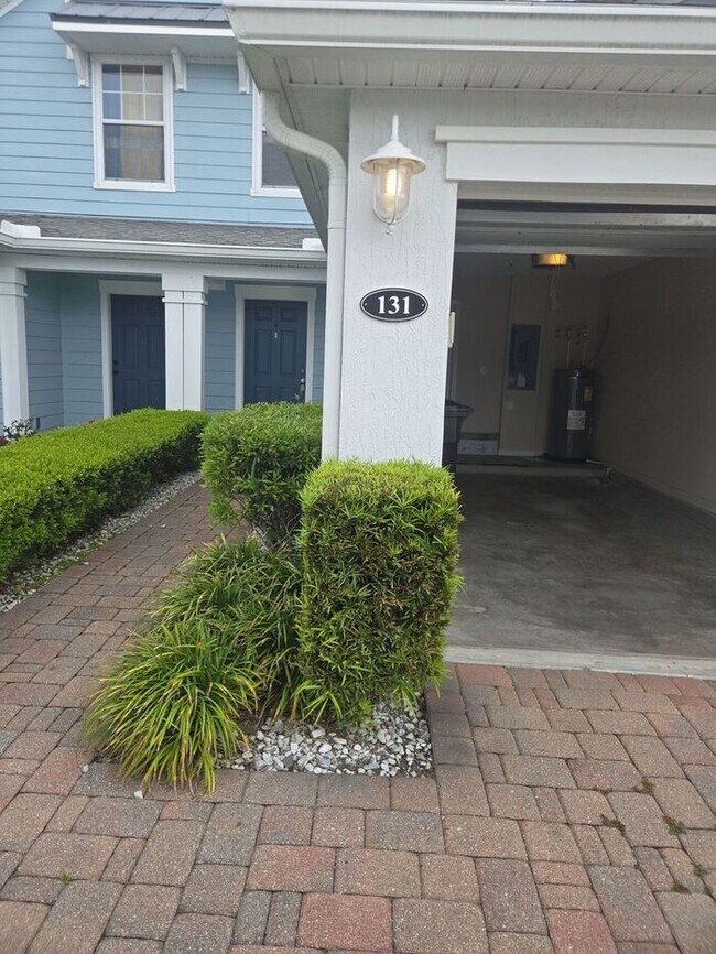 Building Photo - Mesmerizing Single-Family Home | 2 BR/2BA | Amenities: Pool| In St. Augustine