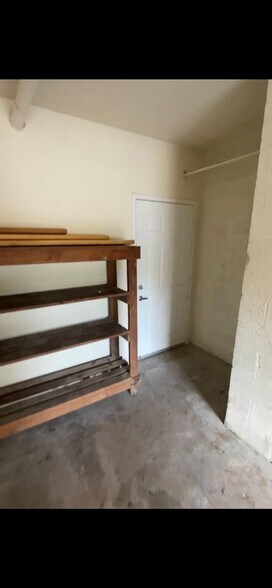 Building Photo - 6556 Emerald Dunes Dr