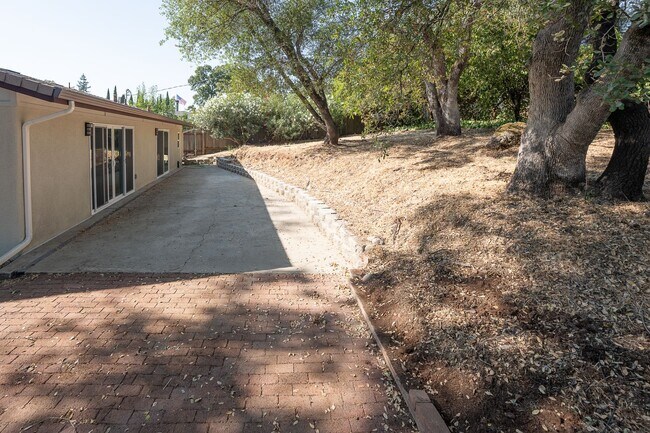 Building Photo - Beautiful Cameron Park New Build!