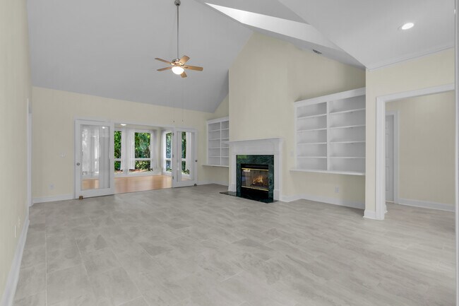 Building Photo - 1216 Barkentine Dr