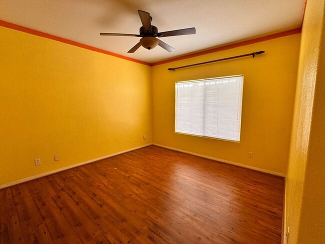 Building Photo - One Story Home For Rent