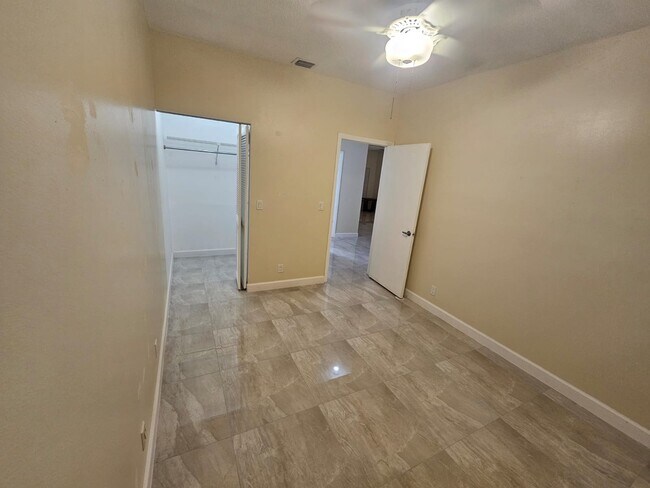 Building Photo - 2401 SW 82nd Terrace
