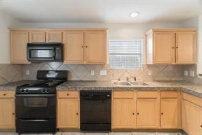 Building Photo - 8927 Windfern Trace Dr