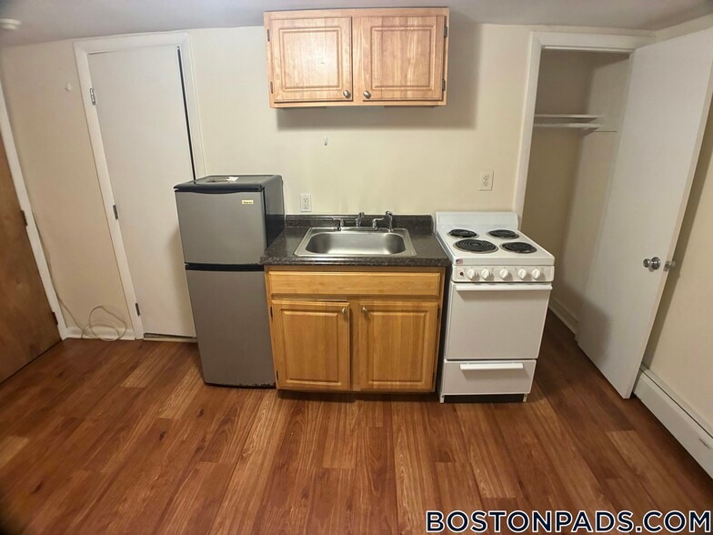 Building Photo - 53 S Huntington Ave