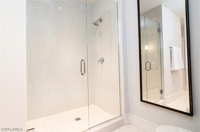 Building Photo - 101 8th St S