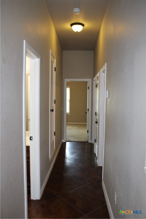Building Photo - 621 Paseo del Plata Dr