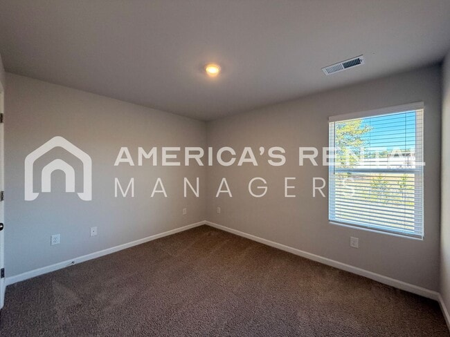 Building Photo - One-Month Free Move-in Special! Modern New Construction Townhouse in Lincoln, AL! Sign a 13-month...