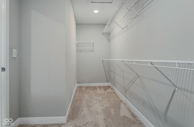 Building Photo - 144 Bluestem Ln