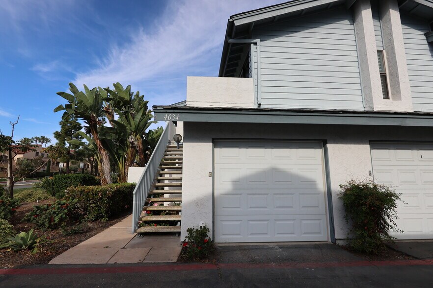 Building Photo - 4034 Nobel Dr