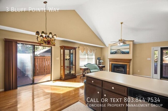 Building Photo - 3 Bluff Pointe Way