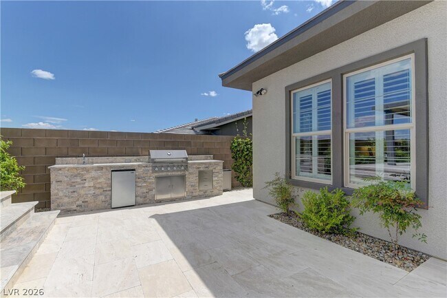 Building Photo - 12536 Claymore Highland Ave