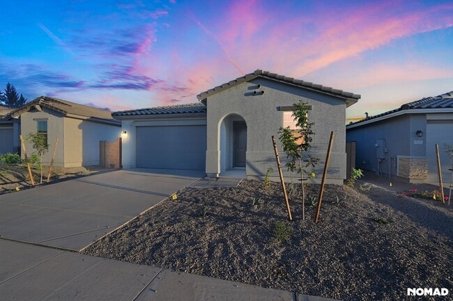 Building Photo - 12549 W Luxton Ln