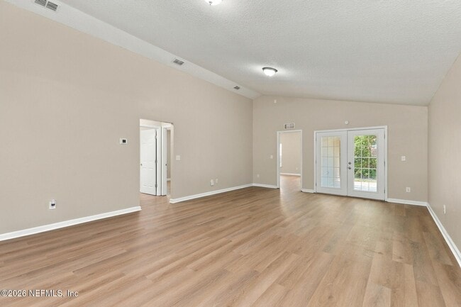 Building Photo - 2742 Aubrey Ave