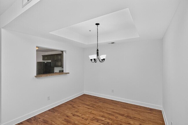Building Photo - 8605 Peckham Ln