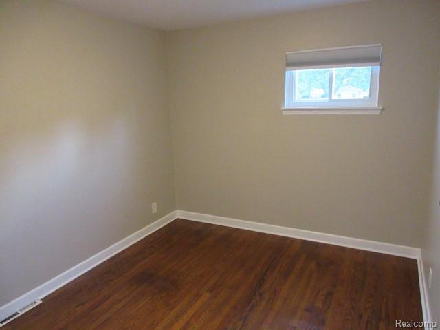 Building Photo - 5364 Drayton Rd