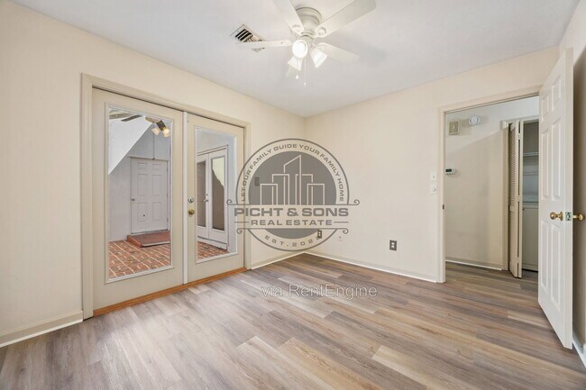 Building Photo - 3301 Lemoyne Ct