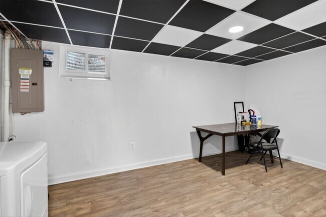 Building Photo - 2925 Wythe Ct