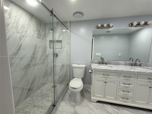 Building Photo - 5416 Eagle Lake Dr